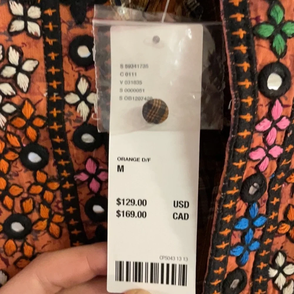 🧱 {PRICE FIRM} UO Kimchi Blue Ryder Embroidered Plaid Top - Picture 8 of 8